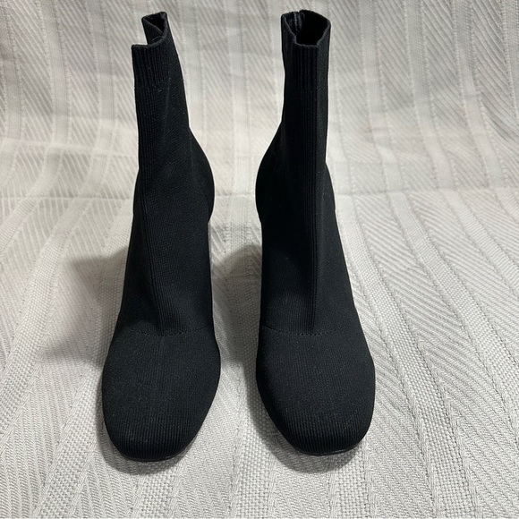 MIA Tarrin black fabric bootie with tortoiseshell block heel, size 9 - Picture 5 of 11